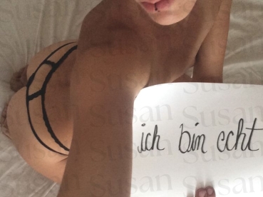 Susan verkauft einzigartige getragene Unterwäsche
